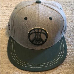 Milwaukee bucks SnapBack hat